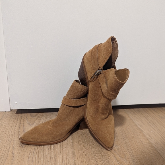 Dolce Vita Leather Ankle Boot Pointed Toe Suede, Camel Tan - Picture 3 of 6